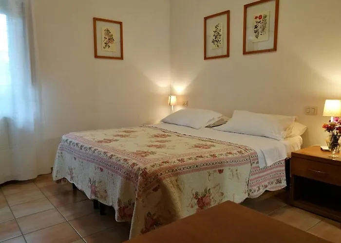 Rugiada Pensión Rivotorto